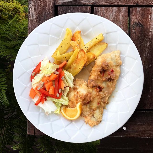 Battered Fish with Spicy Thai Peanut Sauce