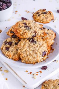 Guilt-Free Oatmeal Chocolate Chip Cookies Recipe