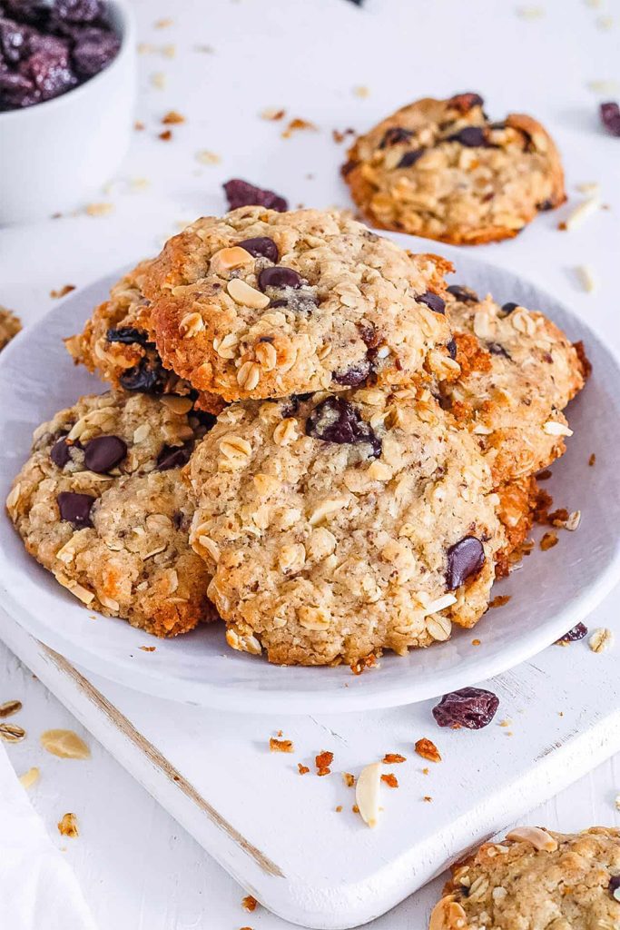 Guilt-Free Oatmeal Chocolate Chip Cookies Recipe