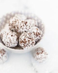Chewy Coconut Macaroons Recipe
